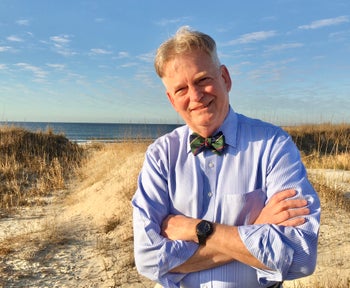 Portrait of Glenn Paul McVicker, Broker/REALTOR®, GRI, PSA, SRES®, RSPS